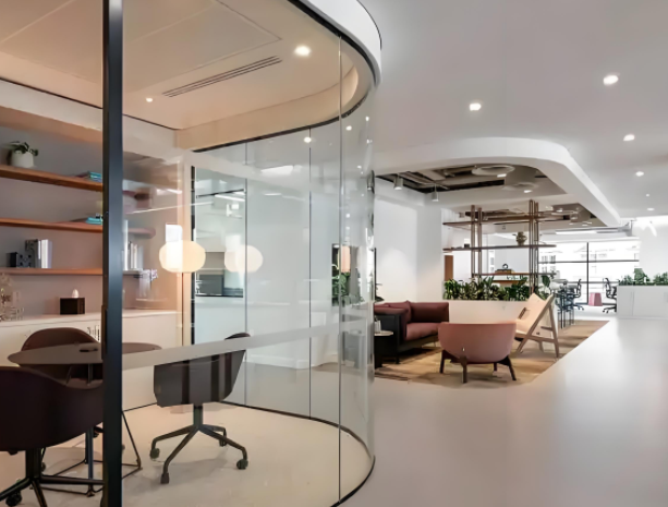 济南办公室装修-打造成兼具美观和实用性的办公环境/>
<blockquote class=