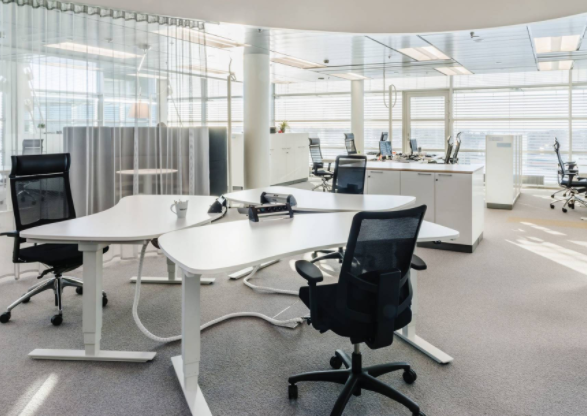 济南办公室装修需综合考虑哪些方面呢/>
<blockquote class=